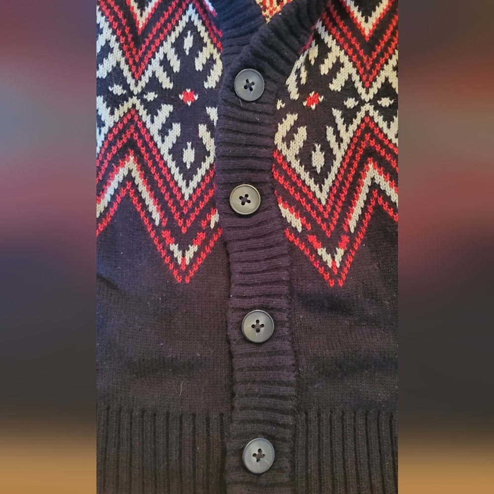 Holiday Sweater - Picture 2 of 4